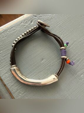 Uno de 50 Beaded Bar Leather Bracelet
